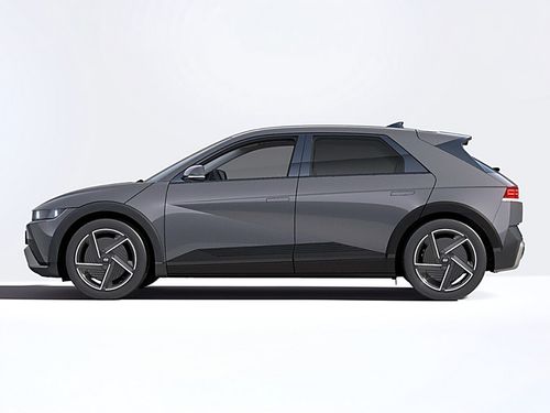 https://csb-strapi-files.fsn1.your-objectstorage.com/inventory-cars/images/7ef896b2fffa23e5b0c5ca176eb5c0a466a7ee5f/6_500_9785.jpg