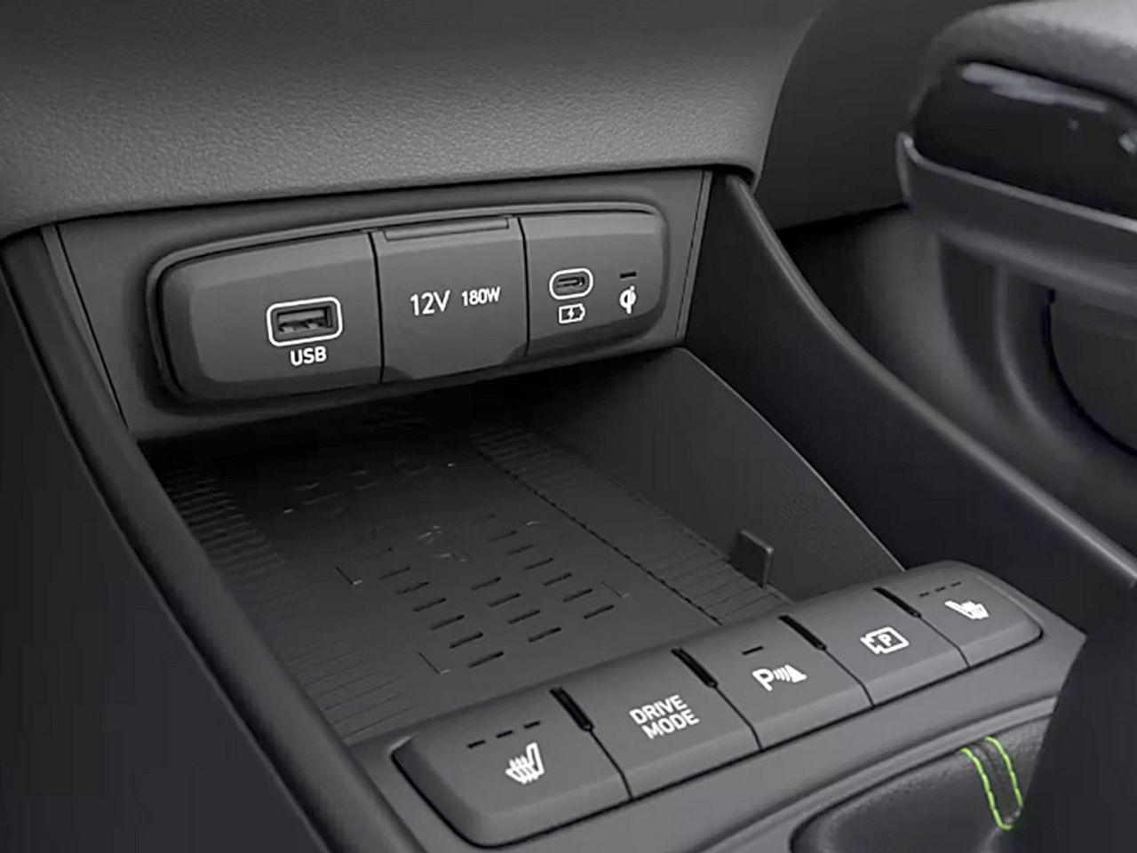 https://csb-strapi-files.fsn1.your-objectstorage.com/inventory-cars/images/7f0bead68b80d175ddca226906e71f58cc786abc/8_1280_8003.jpg