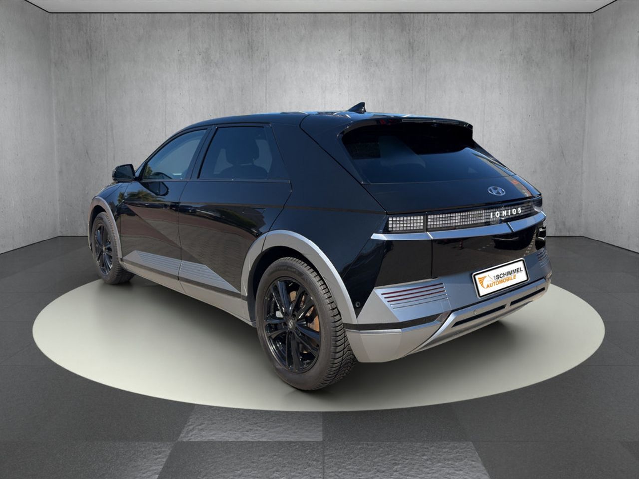 https://csb-strapi-files.fsn1.your-objectstorage.com/inventory-cars/images/7f35bb78e4857fbe0551ea7cc9601122f624f5aa/3_1280_5755.jpg