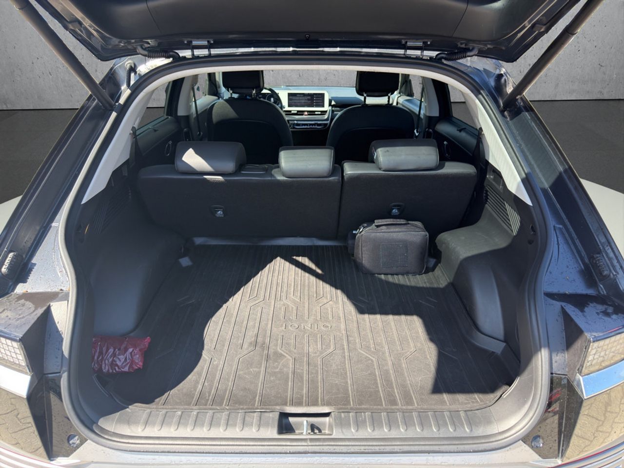 https://csb-strapi-files.fsn1.your-objectstorage.com/inventory-cars/images/7f35bb78e4857fbe0551ea7cc9601122f624f5aa/5_1280_9862.jpg