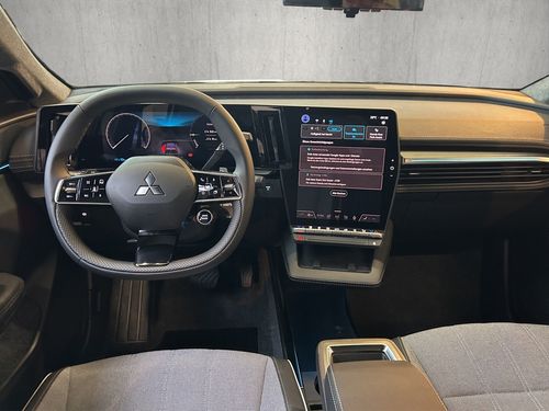 https://csb-strapi-files.fsn1.your-objectstorage.com/inventory-cars/images/7f6ad908e0d34b78e79b2b8d6f85f8d894d873ce/13_500_3182.jpg