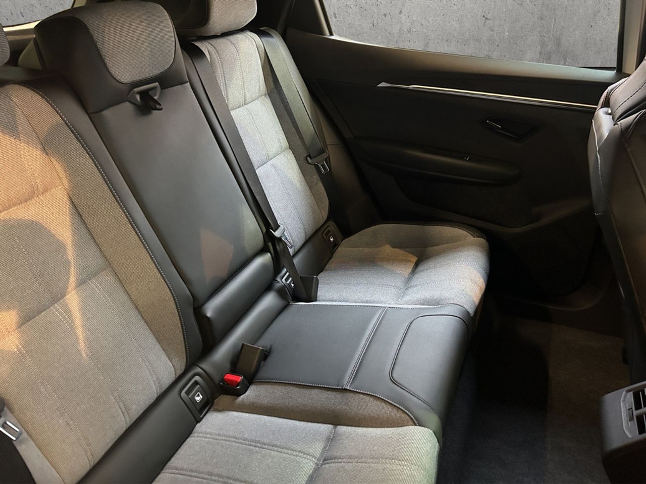 https://csb-strapi-files.fsn1.your-objectstorage.com/inventory-cars/images/7f6ad908e0d34b78e79b2b8d6f85f8d894d873ce/16_1280_6993.jpg