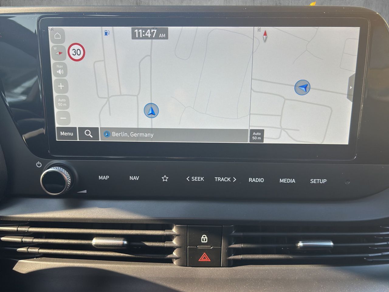 https://csb-strapi-files.fsn1.your-objectstorage.com/inventory-cars/images/8190c00a44e5fc9457162a871e83a2e8be887ec6/12_1280_4897.jpg
