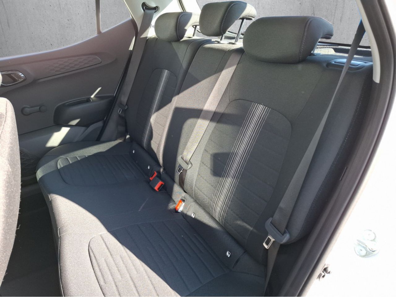 https://csb-strapi-files.fsn1.your-objectstorage.com/inventory-cars/images/819f8478e6090f045959459fcf2aaeac7a6198d0/12_1280_6860.jpg