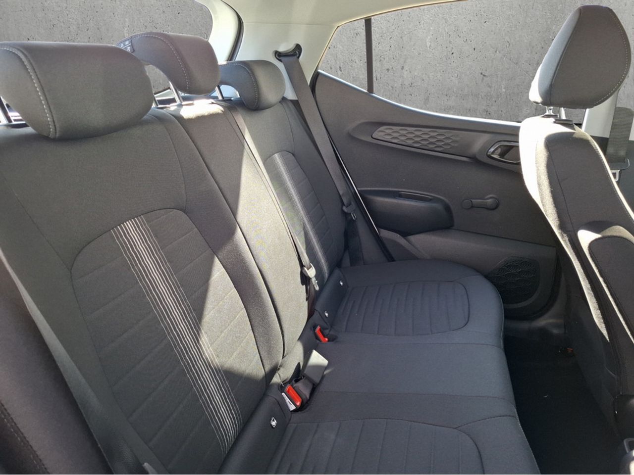 https://csb-strapi-files.fsn1.your-objectstorage.com/inventory-cars/images/819f8478e6090f045959459fcf2aaeac7a6198d0/17_1280_1283.jpg