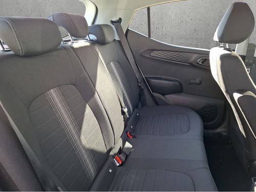 https://csb-strapi-files.fsn1.your-objectstorage.com/inventory-cars/images/819f8478e6090f045959459fcf2aaeac7a6198d0/17_500_6375.jpg