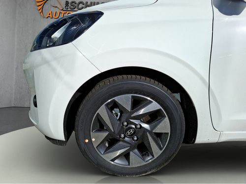 https://csb-strapi-files.fsn1.your-objectstorage.com/inventory-cars/images/819f8478e6090f045959459fcf2aaeac7a6198d0/1_500_8810.jpg