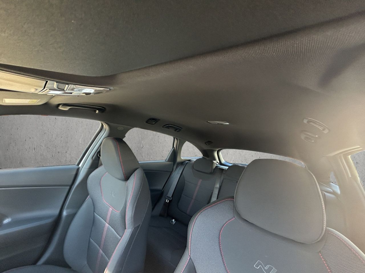 https://csb-strapi-files.fsn1.your-objectstorage.com/inventory-cars/images/82b0fafbe7a3fa113d28f7b6180321fa10e84b94/12_1280_5934.jpg