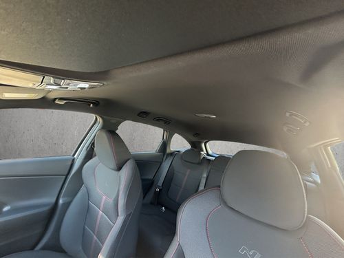 https://csb-strapi-files.fsn1.your-objectstorage.com/inventory-cars/images/82b0fafbe7a3fa113d28f7b6180321fa10e84b94/12_500_3242.jpg