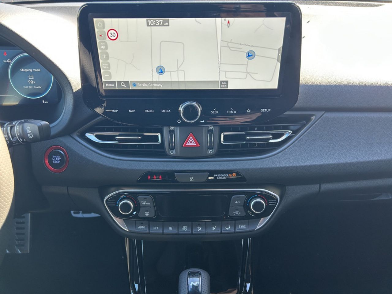 https://csb-strapi-files.fsn1.your-objectstorage.com/inventory-cars/images/82b0fafbe7a3fa113d28f7b6180321fa10e84b94/17_1280_3904.jpg