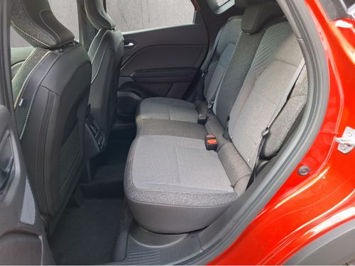 https://csb-strapi-files.fsn1.your-objectstorage.com/inventory-cars/images/82eda0383d4c9e2eca0f22d1d0fe7cb1f026e25d/14_500_4313.jpg