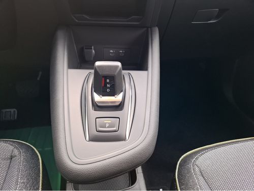 https://csb-strapi-files.fsn1.your-objectstorage.com/inventory-cars/images/82eda0383d4c9e2eca0f22d1d0fe7cb1f026e25d/16_500_5121.jpg