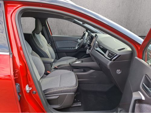 https://csb-strapi-files.fsn1.your-objectstorage.com/inventory-cars/images/82eda0383d4c9e2eca0f22d1d0fe7cb1f026e25d/19_500_5816.jpg