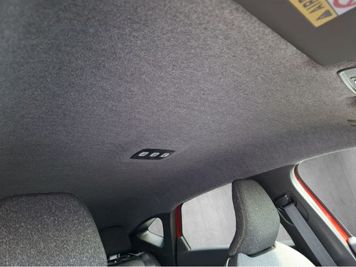 https://csb-strapi-files.fsn1.your-objectstorage.com/inventory-cars/images/82eda0383d4c9e2eca0f22d1d0fe7cb1f026e25d/21_500_8730.jpg