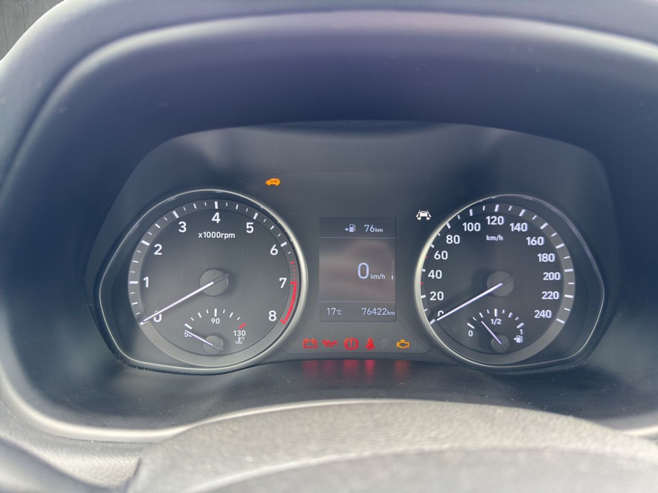https://csb-strapi-files.fsn1.your-objectstorage.com/inventory-cars/images/83e41bc57e802dbe965677640f0fc29945bbb541/17_1280_1747.jpg