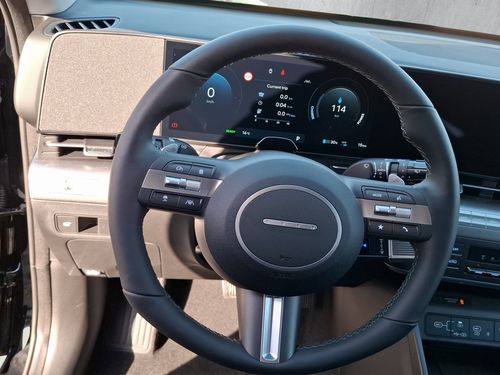https://csb-strapi-files.fsn1.your-objectstorage.com/inventory-cars/images/84d63d7fa2e33c5a8b12e951c58d239f6994cbf1/10_500_5419.jpg