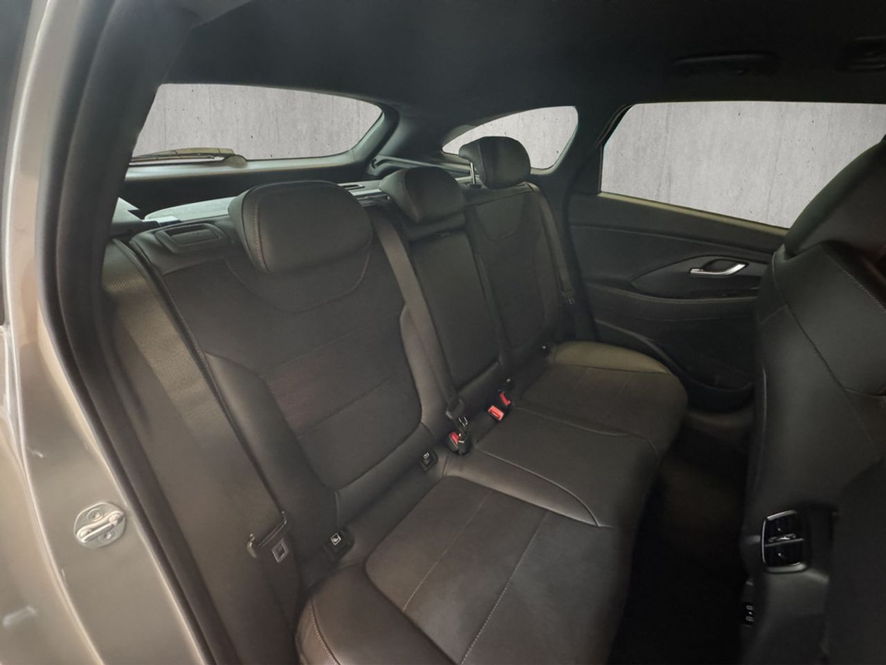 https://csb-strapi-files.fsn1.your-objectstorage.com/inventory-cars/images/858109c477c898d6e249e26690fdf87241cd4ecd/18_1280_7116.jpg
