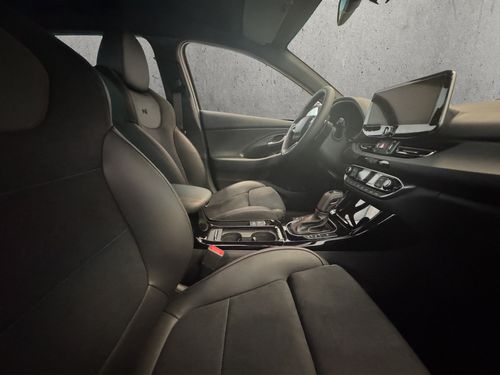 https://csb-strapi-files.fsn1.your-objectstorage.com/inventory-cars/images/858109c477c898d6e249e26690fdf87241cd4ecd/19_500_6038.jpg