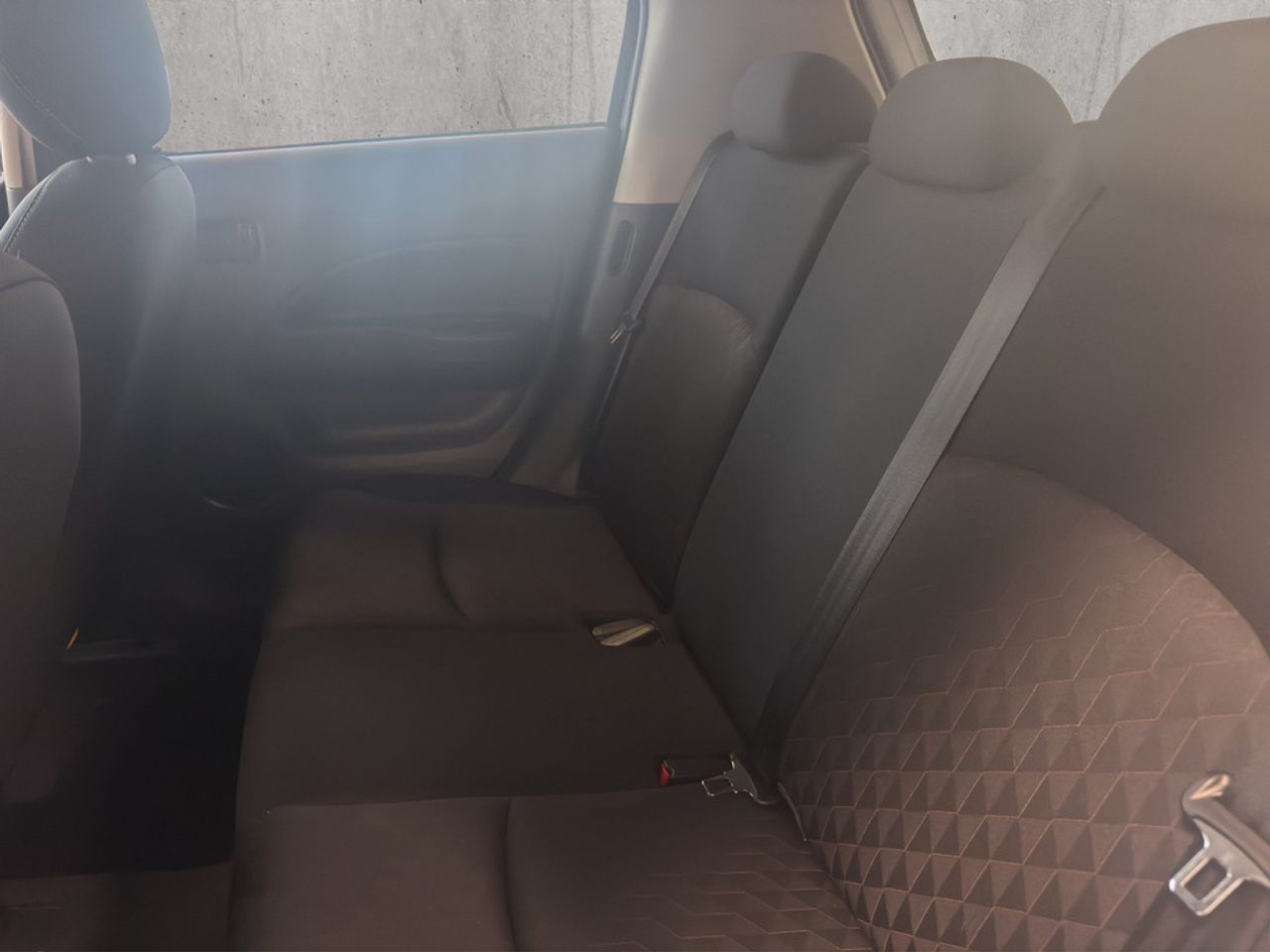 https://csb-strapi-files.fsn1.your-objectstorage.com/inventory-cars/images/858617a82e519cdb8713fd2254523dfd8caf613b/14_1280_5278.jpg