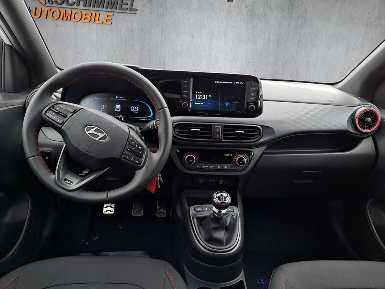 https://csb-strapi-files.fsn1.your-objectstorage.com/inventory-cars/images/8712b3cabf02d77b5ffa9af6771c03f67b81e6ec/16_1280_2088.jpg