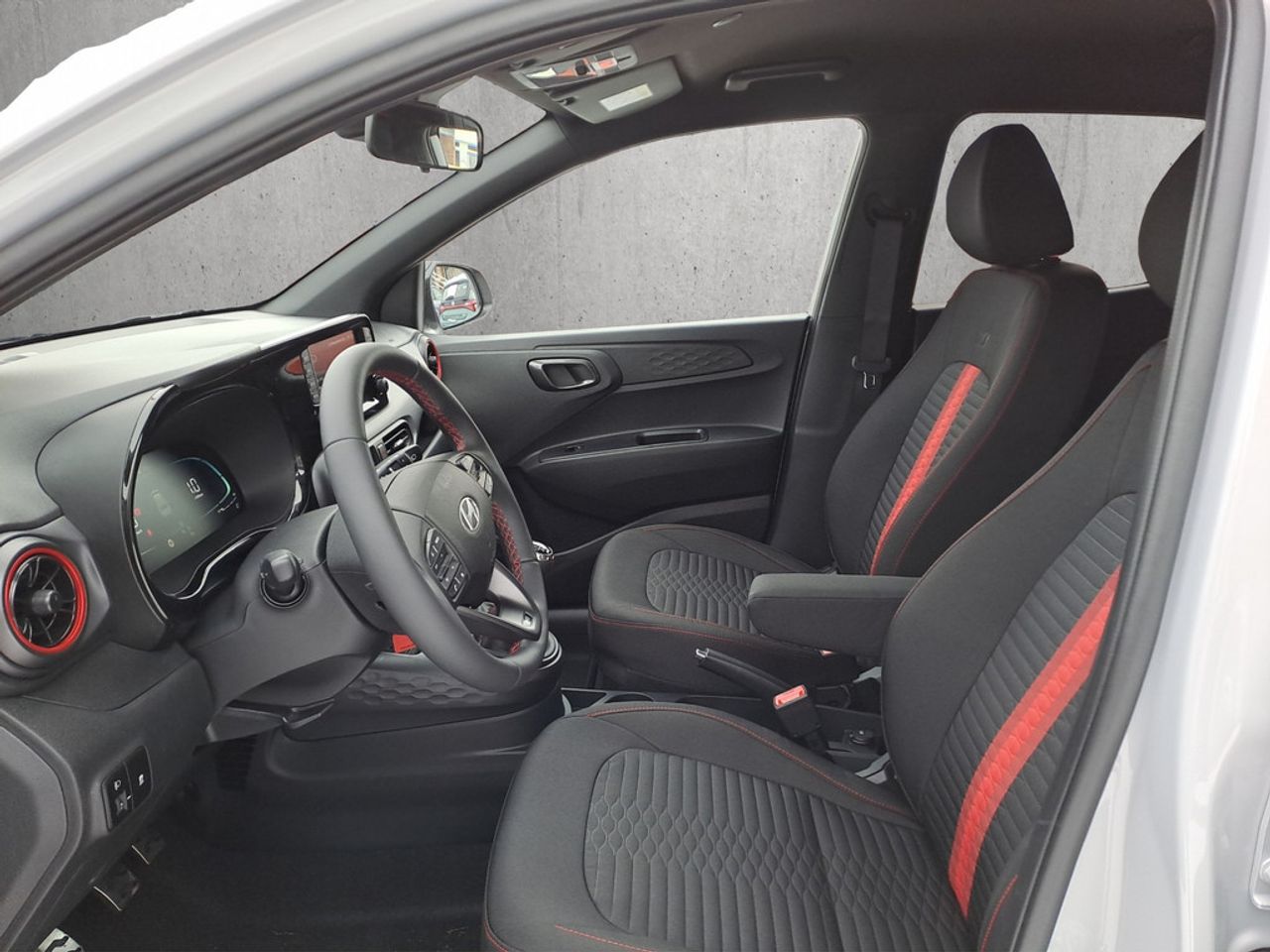 https://csb-strapi-files.fsn1.your-objectstorage.com/inventory-cars/images/8712b3cabf02d77b5ffa9af6771c03f67b81e6ec/9_1280_6163.jpg