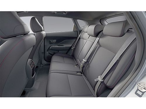 https://csb-strapi-files.fsn1.your-objectstorage.com/inventory-cars/images/87f88ef4af577882bc0f5b11d9479bd0c05ae28c/10_500_4707.jpg