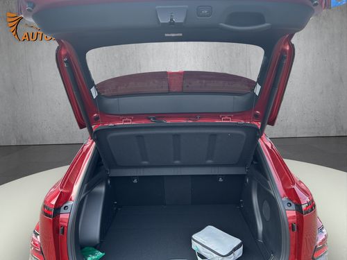 https://csb-strapi-files.fsn1.your-objectstorage.com/inventory-cars/images/883add3b998a1df3c91800e62d479da336059f3c/17_500_7587.jpg