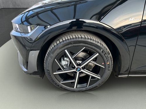 https://csb-strapi-files.fsn1.your-objectstorage.com/inventory-cars/images/892bd45e8edd5ea32c8670f12b56099b55499b9e/2_500_5711.jpg