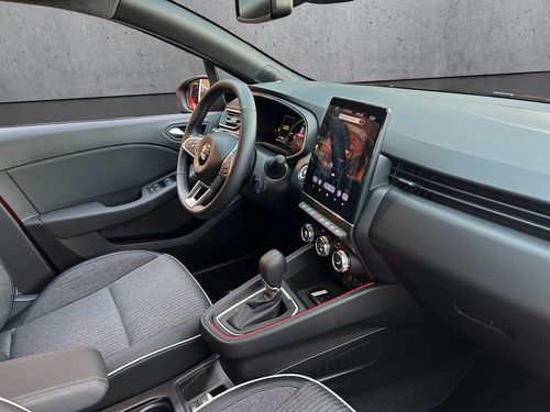 https://csb-strapi-files.fsn1.your-objectstorage.com/inventory-cars/images/893704e9d2f7822578bc76b6f3d6a0c07329a555/21_500_7298.jpg