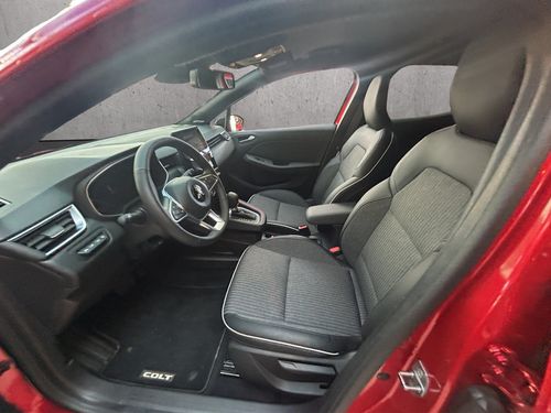 https://csb-strapi-files.fsn1.your-objectstorage.com/inventory-cars/images/893704e9d2f7822578bc76b6f3d6a0c07329a555/9_500_4421.jpg