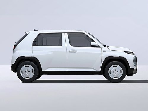 https://csb-strapi-files.fsn1.your-objectstorage.com/inventory-cars/images/89f4d69a11f26751684a6bc817763f9fcdaa9940/3_500_5920.jpg