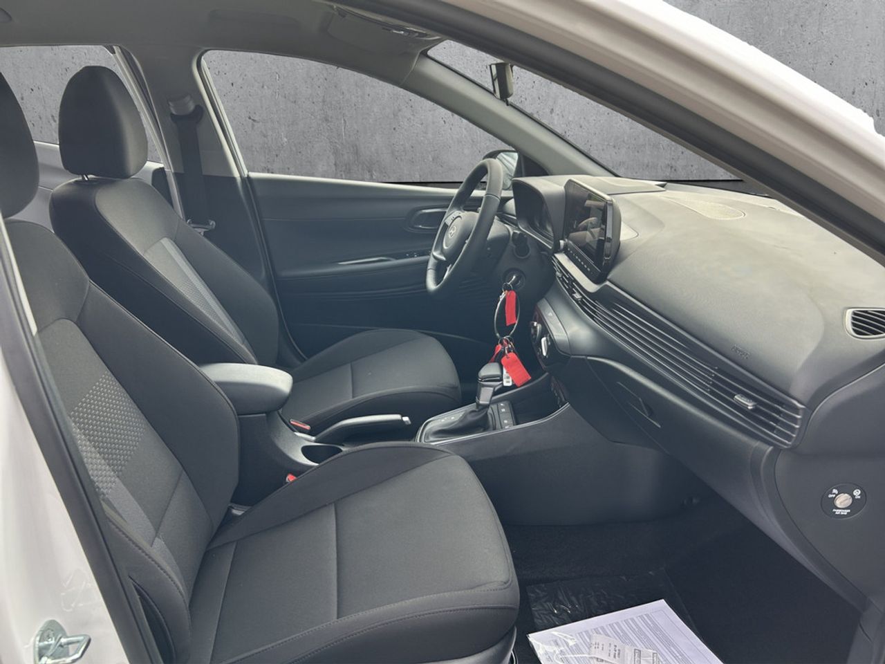 https://csb-strapi-files.fsn1.your-objectstorage.com/inventory-cars/images/8a354bd3be0172ecbbcc47f44df17e749a680693/15_1280_9407.jpg