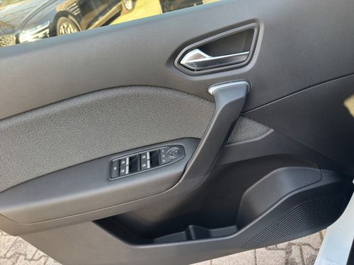 https://csb-strapi-files.fsn1.your-objectstorage.com/inventory-cars/images/8a67648fadcdde6f5a9c9eda2343fd666b0cd85b/13_500_4482.jpg