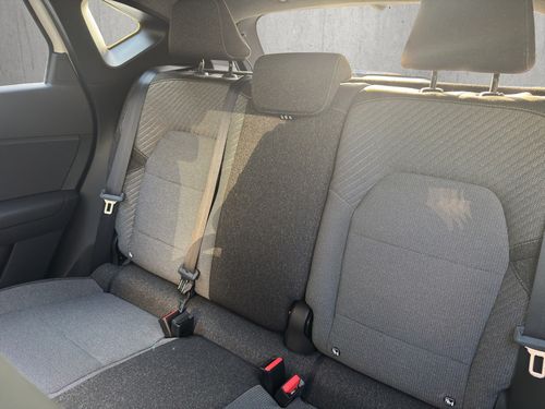 https://csb-strapi-files.fsn1.your-objectstorage.com/inventory-cars/images/8a67648fadcdde6f5a9c9eda2343fd666b0cd85b/14_500_1536.jpg