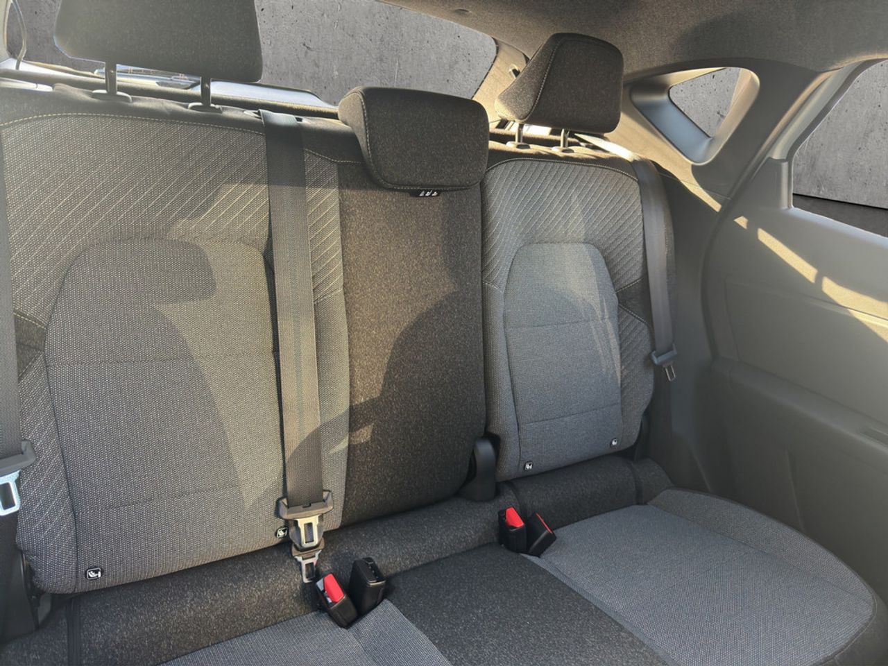https://csb-strapi-files.fsn1.your-objectstorage.com/inventory-cars/images/8a67648fadcdde6f5a9c9eda2343fd666b0cd85b/18_1280_1020.jpg