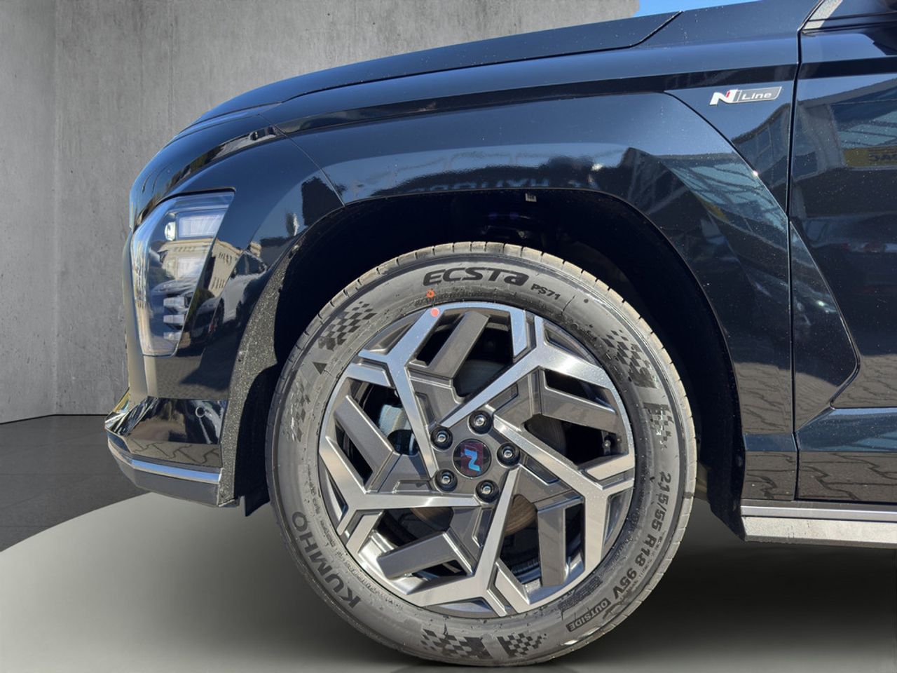 https://csb-strapi-files.fsn1.your-objectstorage.com/inventory-cars/images/8aae0f2e776102ecce48b63693b16b5a64bbe6af/2_1280_2751.jpg