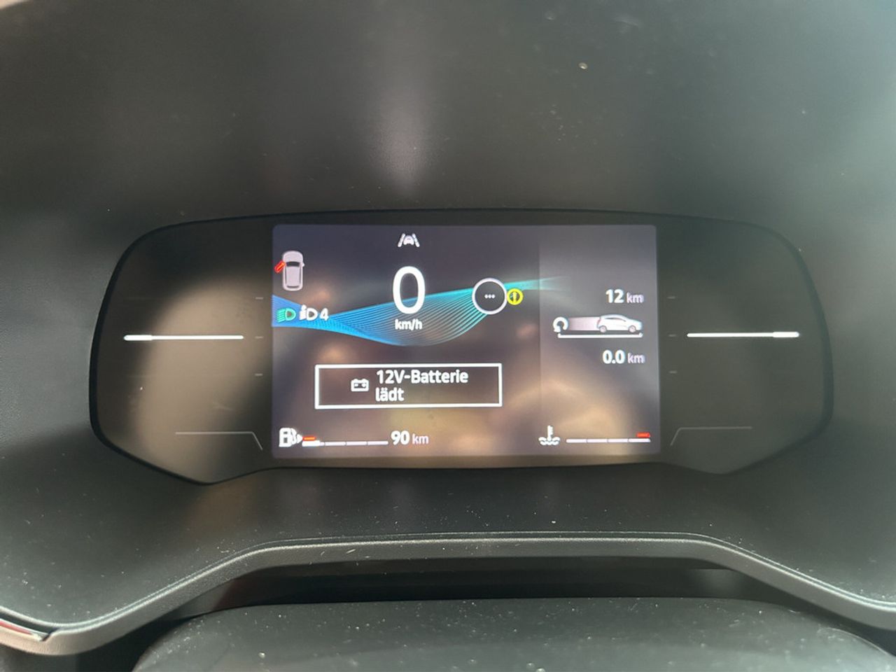 https://csb-strapi-files.fsn1.your-objectstorage.com/inventory-cars/images/8ad218b894575ec8005092916c6e0d68dee9ea9d/11_1280_3279.jpg