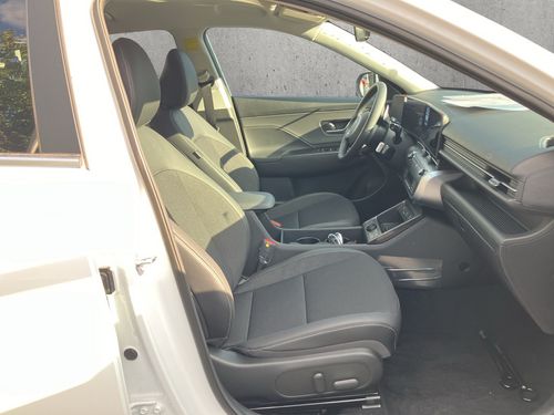 https://csb-strapi-files.fsn1.your-objectstorage.com/inventory-cars/images/8b57774442af7ce68200f32226bcae081ce7538b/20_500_7715.jpg