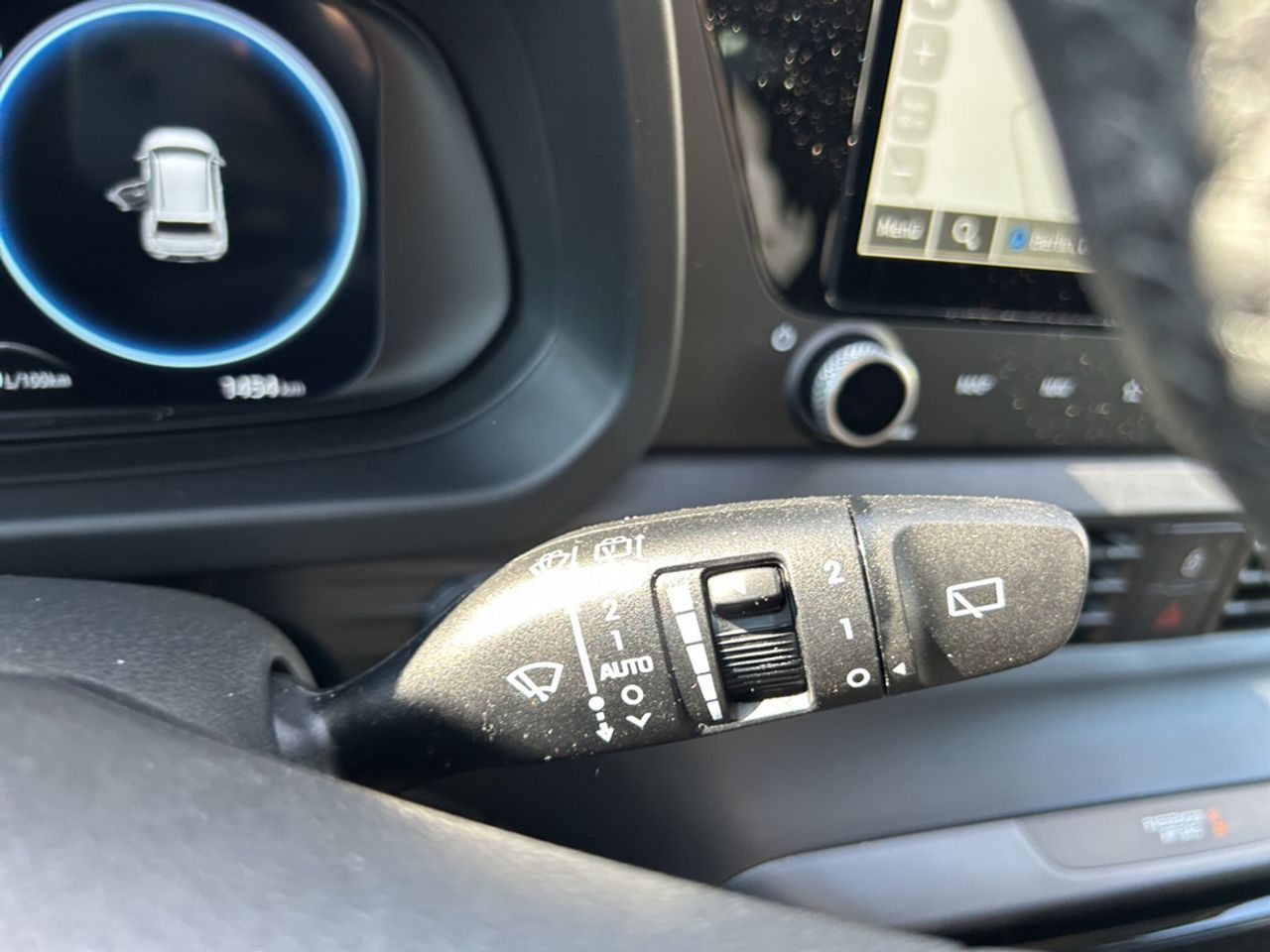 https://csb-strapi-files.fsn1.your-objectstorage.com/inventory-cars/images/8ba5fa80229b21790f53d2f793b58aacfebe938f/17_1280_3307.jpg