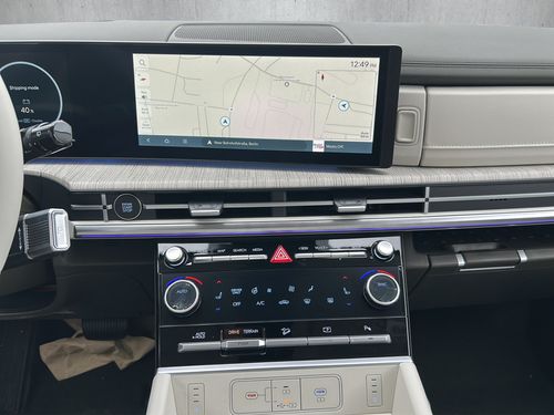 https://csb-strapi-files.fsn1.your-objectstorage.com/inventory-cars/images/8c345d515cb096295e70e679e1d5fac096eaa7a5/18_500_9935.jpg
