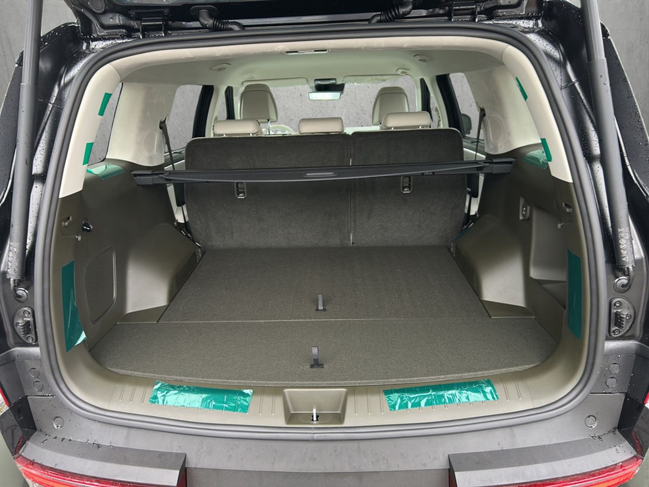 https://csb-strapi-files.fsn1.your-objectstorage.com/inventory-cars/images/8c345d515cb096295e70e679e1d5fac096eaa7a5/19_1280_3578.jpg