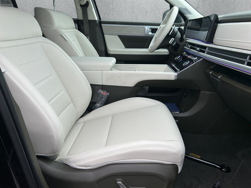 https://csb-strapi-files.fsn1.your-objectstorage.com/inventory-cars/images/8c345d515cb096295e70e679e1d5fac096eaa7a5/21_500_9676.jpg