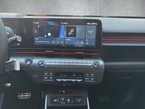 https://csb-strapi-files.fsn1.your-objectstorage.com/inventory-cars/images/8d33a3d5a4a3e8e7b057646eb0aea486e44c9520/12_500_2554.jpg