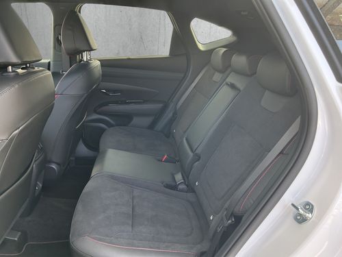 https://csb-strapi-files.fsn1.your-objectstorage.com/inventory-cars/images/8def20647cd025e35c960ea0c80b8784ddd5ca0a/15_500_5154.jpg