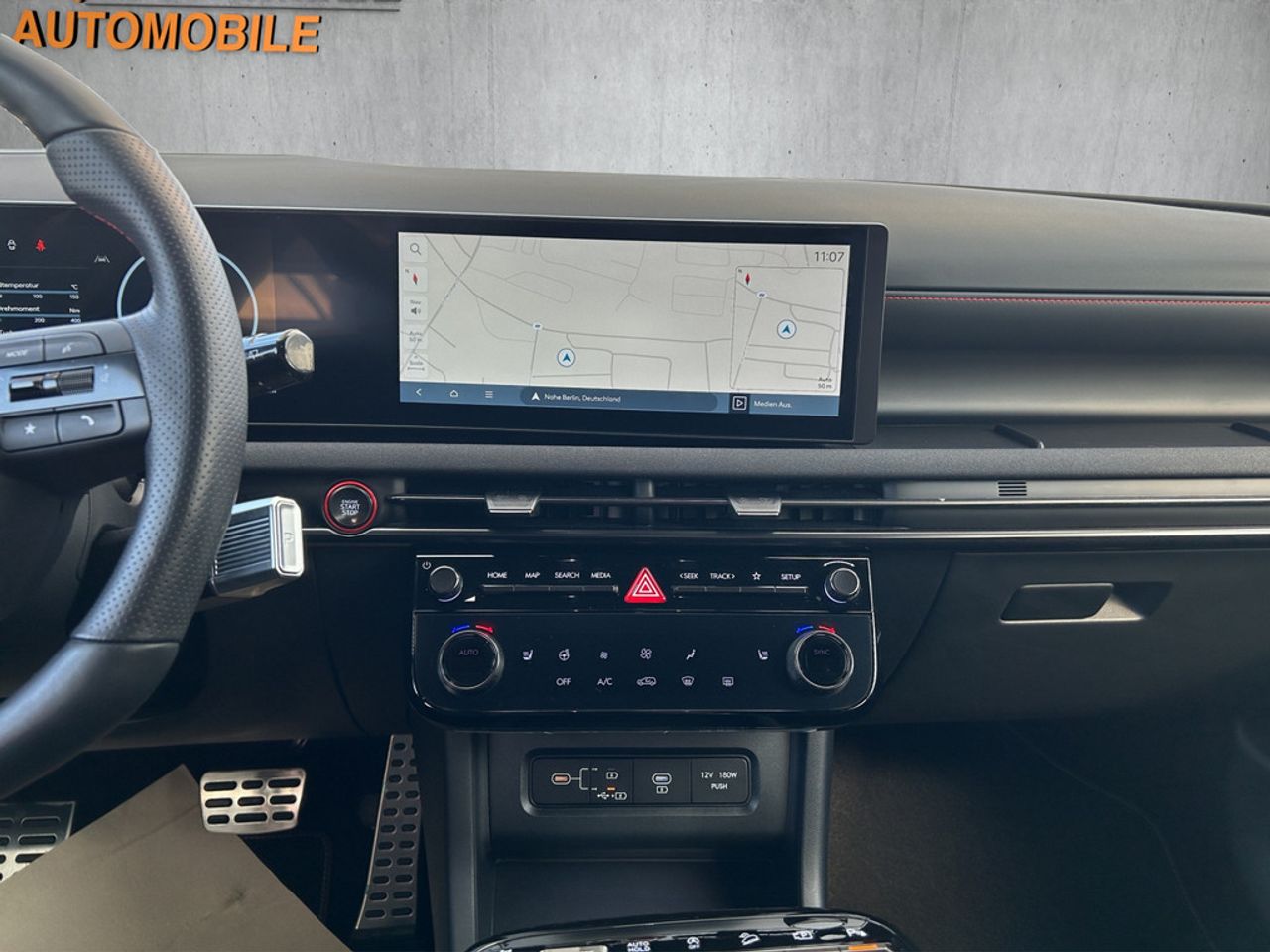 https://csb-strapi-files.fsn1.your-objectstorage.com/inventory-cars/images/8def20647cd025e35c960ea0c80b8784ddd5ca0a/17_1280_9806.jpg