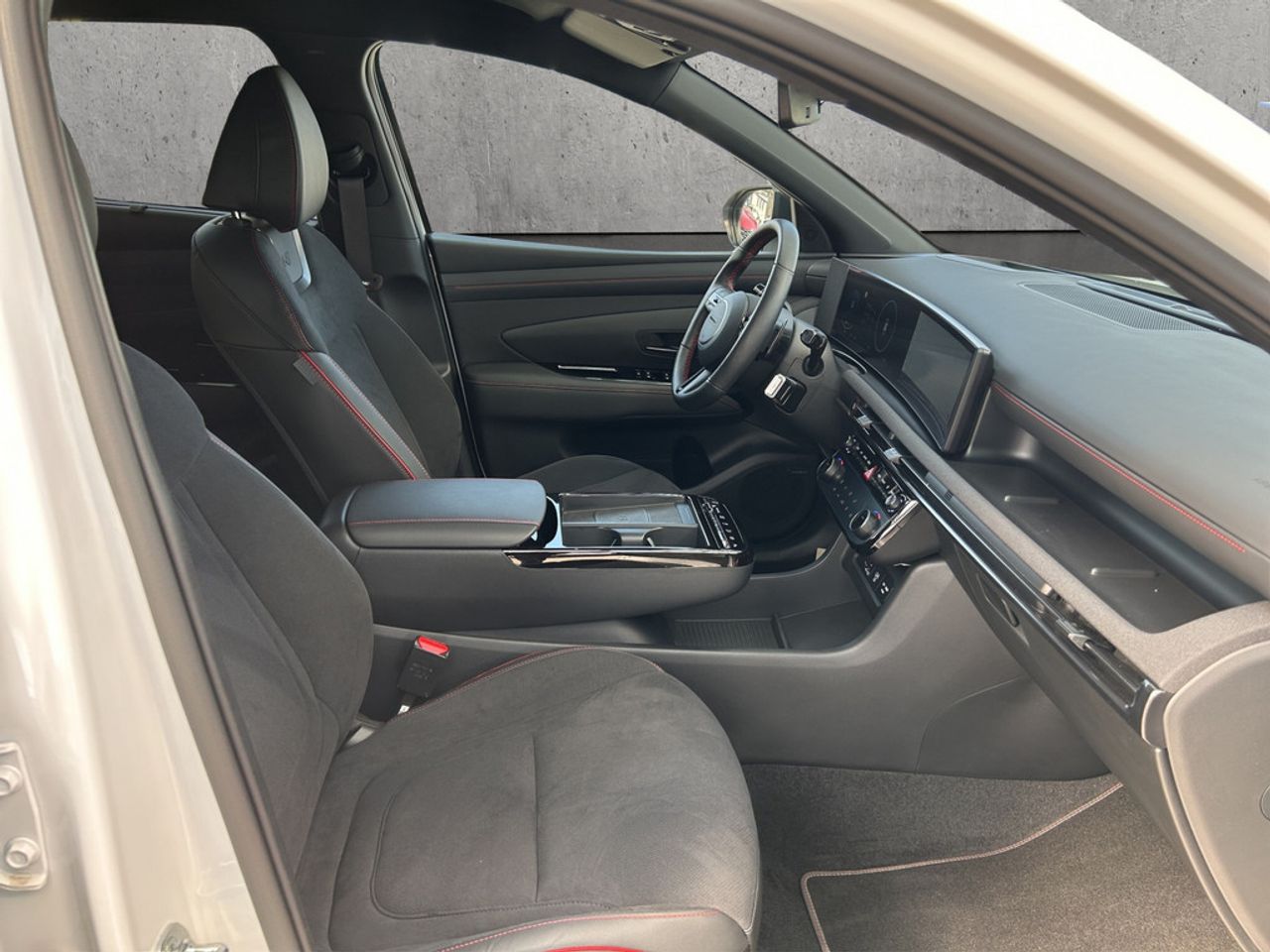 https://csb-strapi-files.fsn1.your-objectstorage.com/inventory-cars/images/8def20647cd025e35c960ea0c80b8784ddd5ca0a/20_1280_2605.jpg