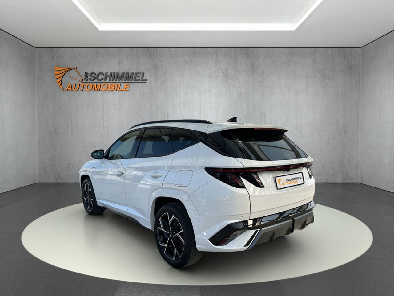 https://csb-strapi-files.fsn1.your-objectstorage.com/inventory-cars/images/8def20647cd025e35c960ea0c80b8784ddd5ca0a/4_1280_3667.jpg