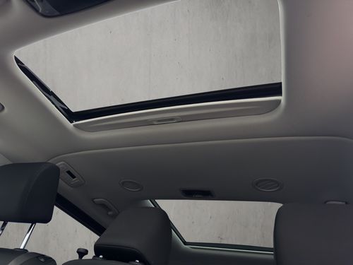 https://csb-strapi-files.fsn1.your-objectstorage.com/inventory-cars/images/8e035e57fed8d536b0bcfe17451362fe441012d3/12_500_7407.jpg