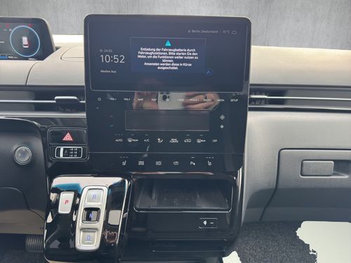 https://csb-strapi-files.fsn1.your-objectstorage.com/inventory-cars/images/8e035e57fed8d536b0bcfe17451362fe441012d3/17_500_5628.jpg