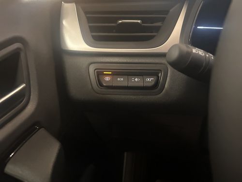 https://csb-strapi-files.fsn1.your-objectstorage.com/inventory-cars/images/8e4db8d417cd1487d4414fd6ac6747f51ceea6c8/17_500_7653.jpg